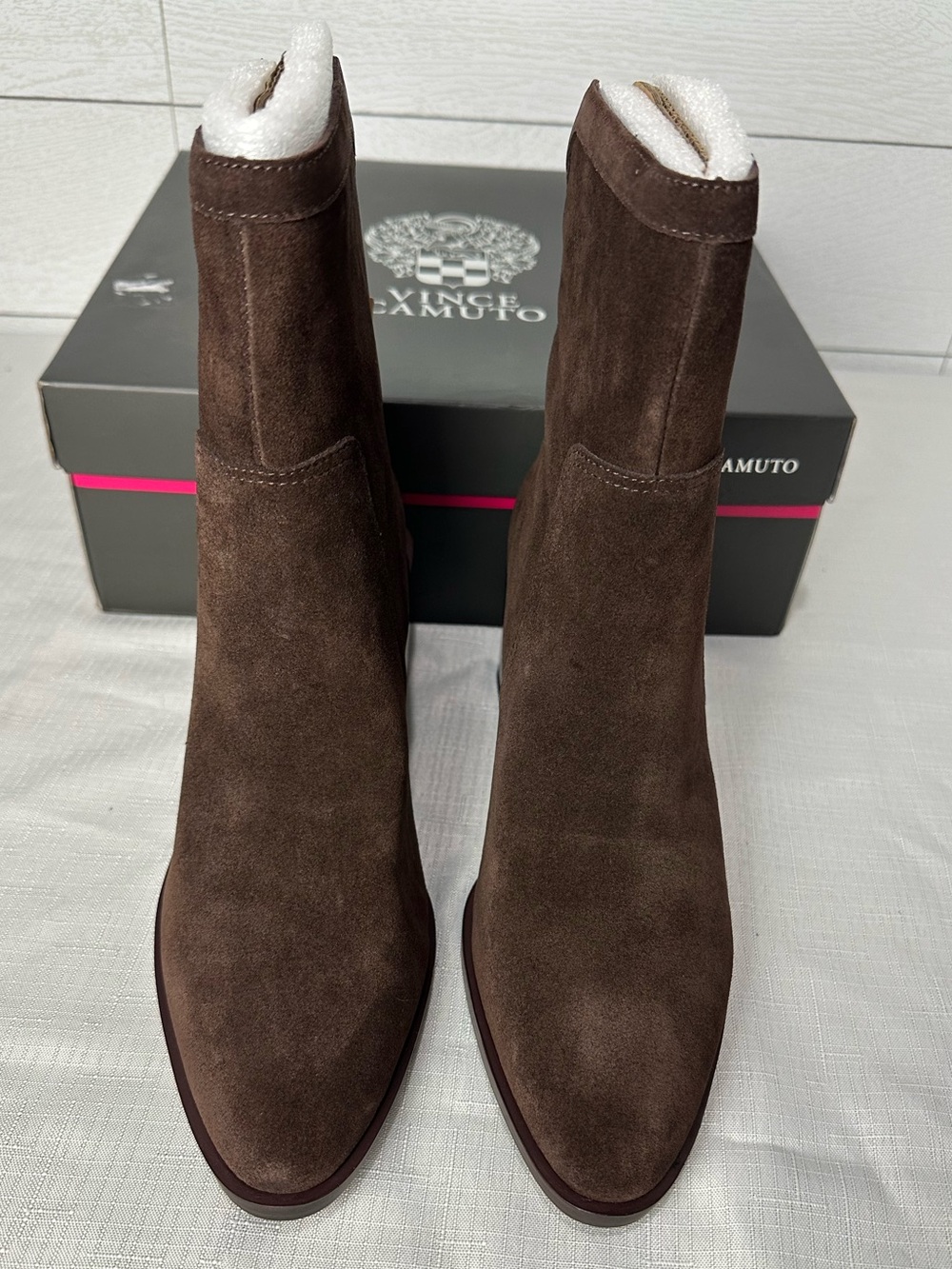 NWT Vince Camuto Kortimy Bootie Size 8